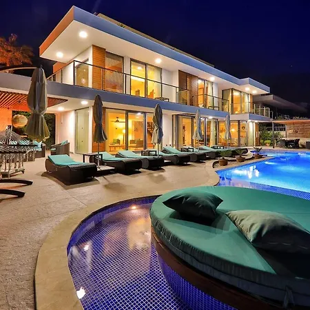Villa Pirlanta, Kalkanvilla